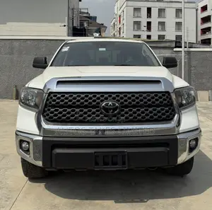 Toyota Tundra 2021 White