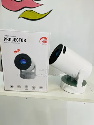 Hy300 Rechargeable Projector + Inbuilt Speaker