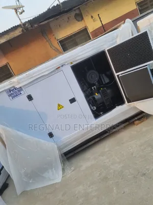 200kva Perkins Soundproof