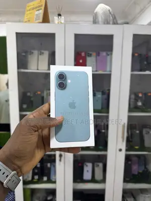 New Apple iPhone 16 128 GB Blue