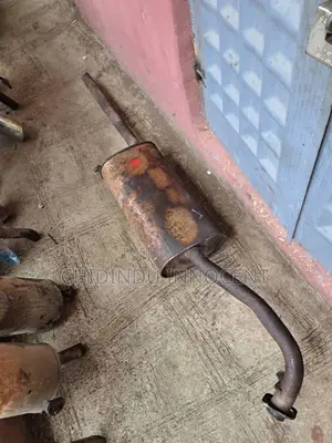 Exhaust Center Pot Toyota Highlander 2005 (08 Model
