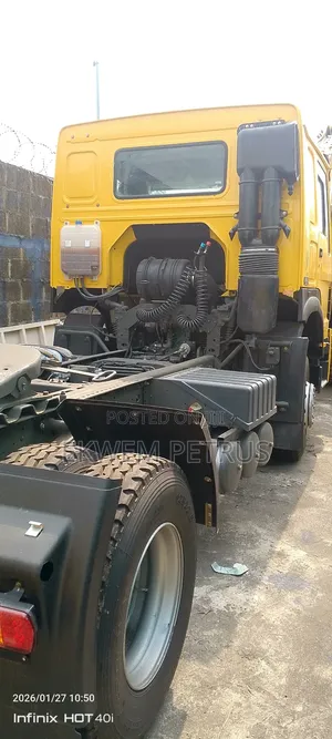 Chinese Howo 371 4x2 Trailer Head Truck 4sale