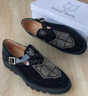 Naked Wolf Men’S Shoe for the Senior Men