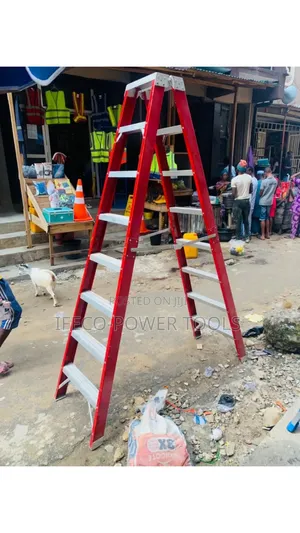 Fiberglass a-Frame Step Ladder