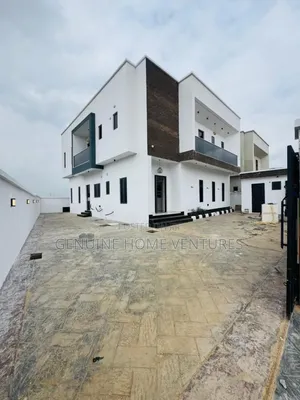 4bdrm Duplex in Oba Akran for sale