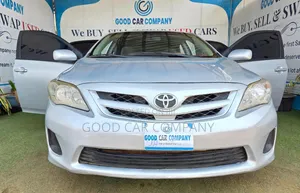 Toyota Corolla 2011 Silver