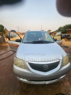 Mazda E2000 2004
