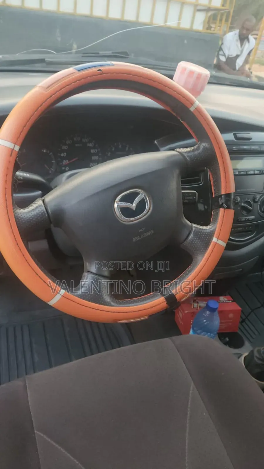 Mazda E2000 2004