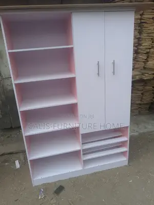 6ft X 4ft Wardrobe. Pink and White Color