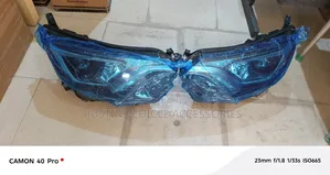 Toyota Rav-4 2014 Headlamp