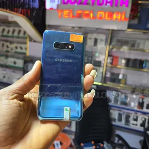 Samsung Galaxy S10e 128 GB Green