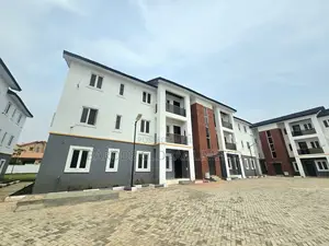 3bdrm Apartment in King'S Court Estate, Abeokuta South for sale