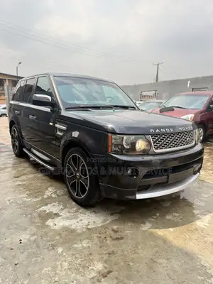 Land Rover Range Rover Sport HSE 4x4 (4.4L 8cyl 6A) 2009 Black