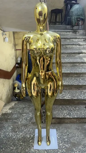 Size 12 Gold Chrome Bbl With Hips