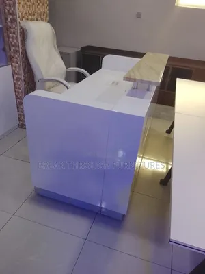 Quality Receptionist Tables
