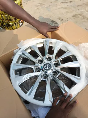 Brand New 18 Rim Lexus Gs 460