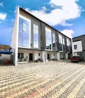 4bdrm Duplex in Wuye for sale