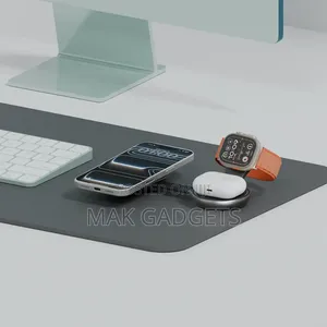 Green Lion Qi2.2 Triple Charging Wireless Charger – Gray