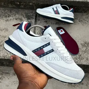 Original Tommy Hilfiger Suede Grey Sneakers
