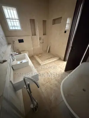 4bdrm Duplex in Guzape District for sale