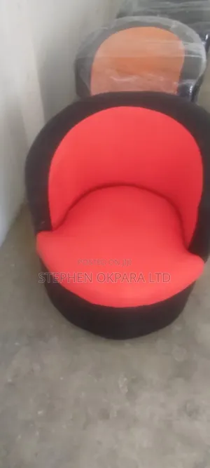 Round Chair With High Density Foam