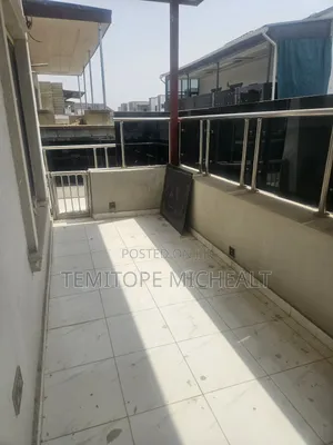 5bdrm Duplex in Idu Karmo for sale
