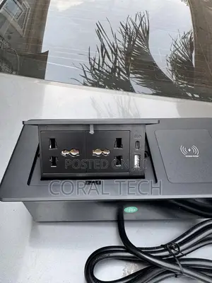 Desktop or Table Socket