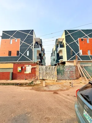 4bdrm Duplex in Secured Area, Oregun for sale