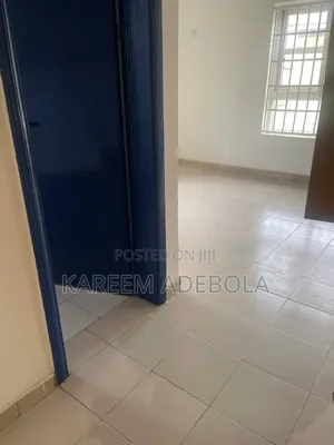 Furnished 4bdrm Duplex in Northern Foreshore for rent