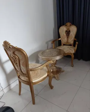 Luxury Console Fabric Chairs With Coffee Table