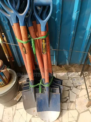 Shovel With Wooden Handle
