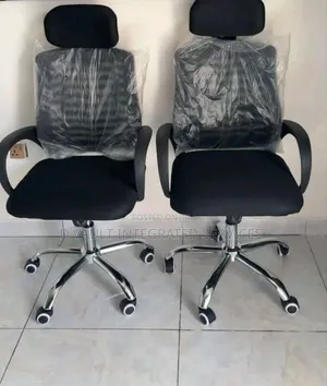 Victory Chair With Headrest