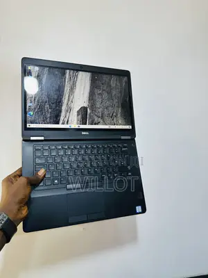 Laptop Dell Latitude 5400 8GB Intel Core i7 SSD 256GB