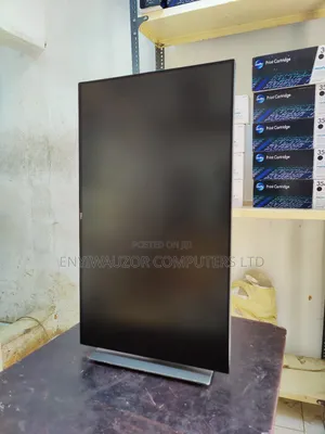 Dell Ultra Sharp 24 Frameless