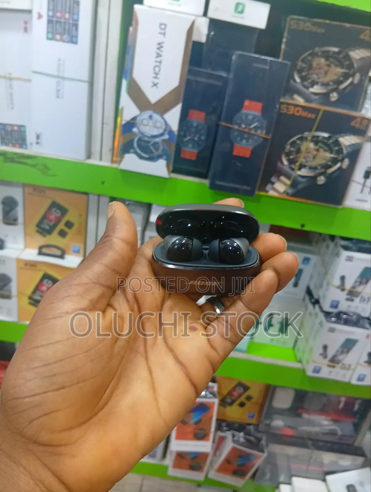 Boss Ultra Earbuds