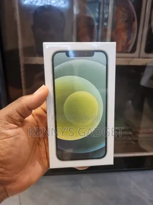New Apple iPhone 12 128 GB Green