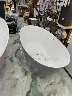 Luxury Bath Tub