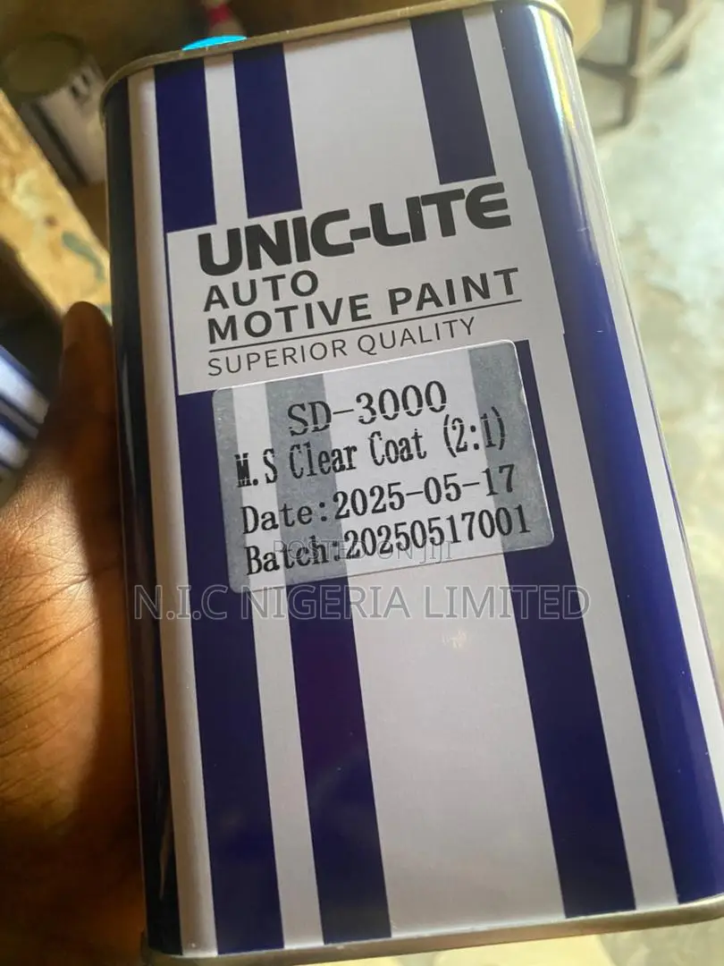 Autoclear Coat (Unic)