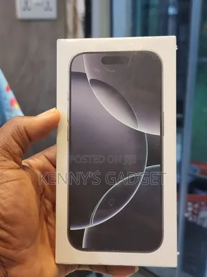 New Apple iPhone 16 Pro 256 GB Black