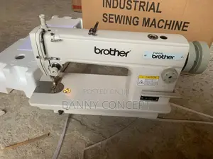 Brother S-101 Industrial Straight Sewing Machine.
