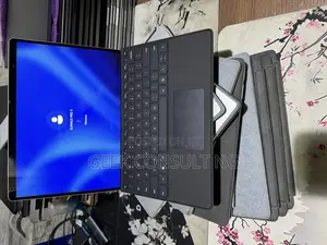 Laptop Microsoft Surface Pro 9 16GB Intel Core i7 SSD 256GB