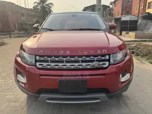 Land Rover Range Rover Evoque Dynamic 4dr SUV AWD (2.0L 4cyl Turbo 9A)