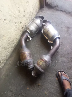 Catalyst for Corolla Hillux Rav4 Camry Highlander