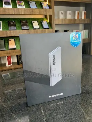 New Samsung Galaxy Z Fold6 512 GB Silver