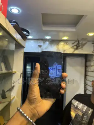 Apple iPhone 12 64 GB Blue