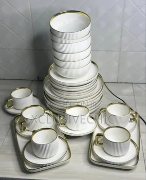 32pcs Breakable White Porcelain Dinner Set