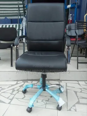Standard Secretary Chair