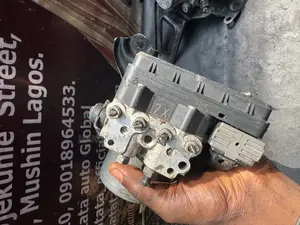 Abs Pump For Toyota Sienna 2016-2017
