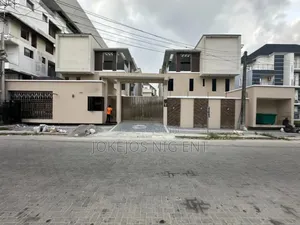 4bdrm Townhouse/Terrace in Ikate Lekki Lagos, Ikate for Sale