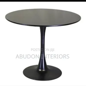 Round Center Table